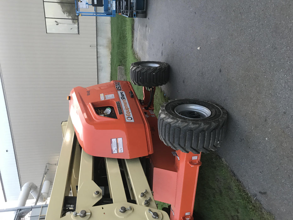 2019 JLG 450AJ