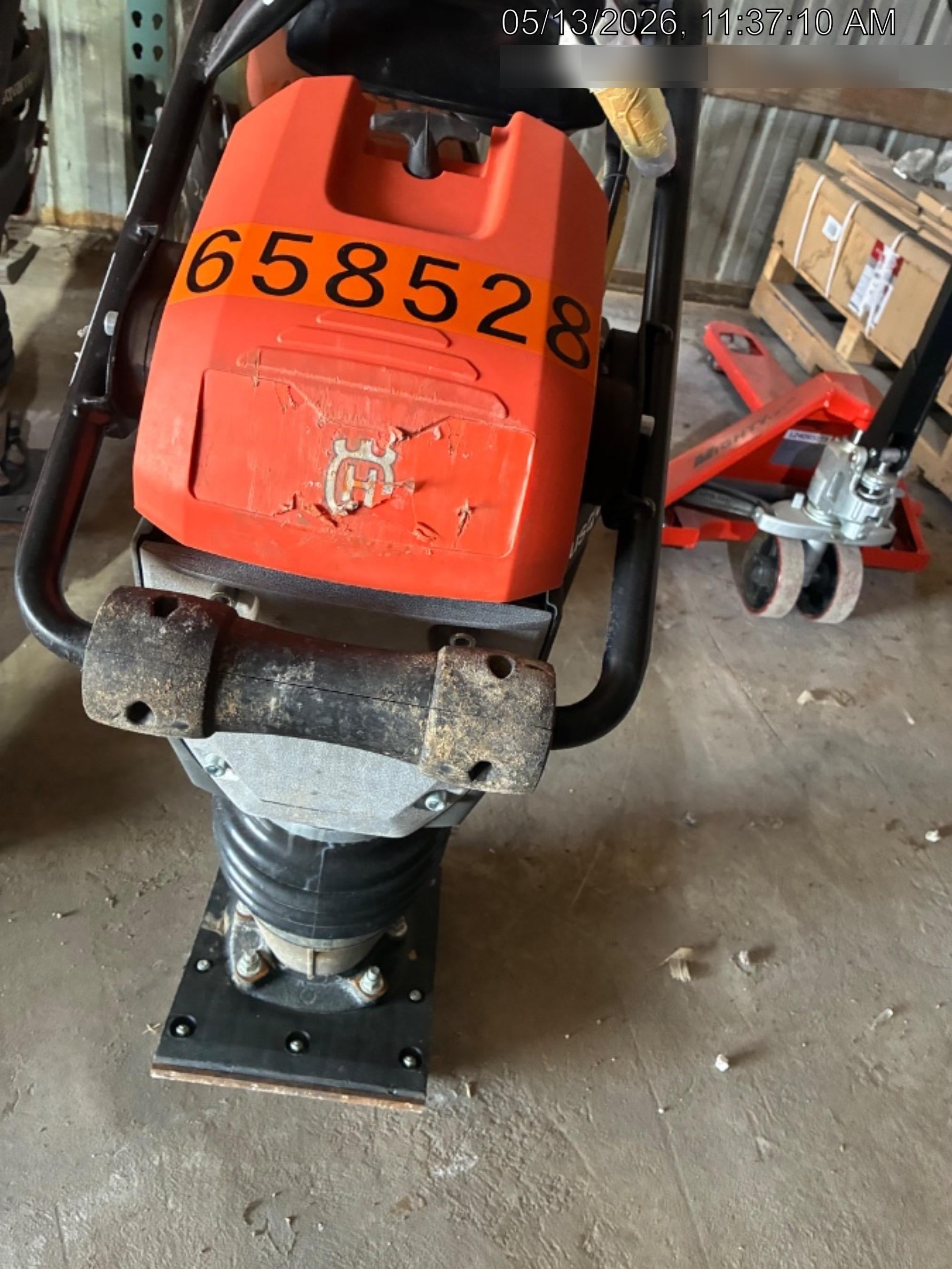 2026 HUSQVARNA LT6005
