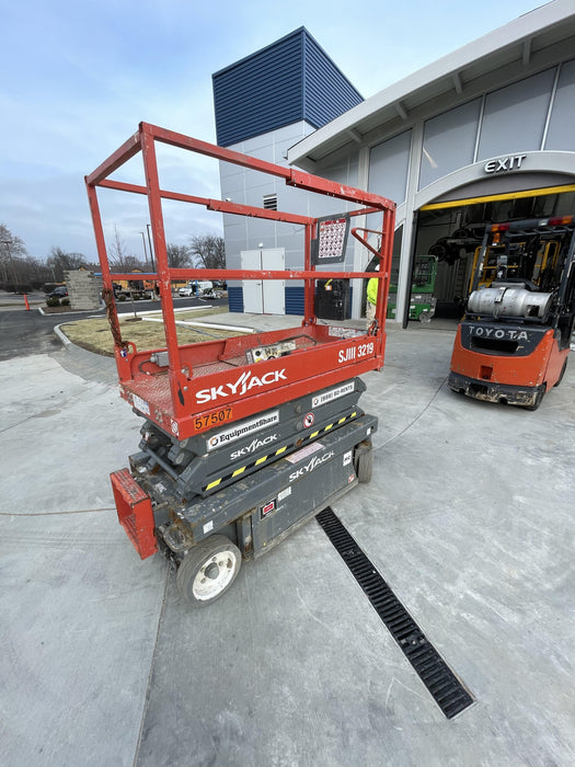 2016 SKYJACK SJIII-3219