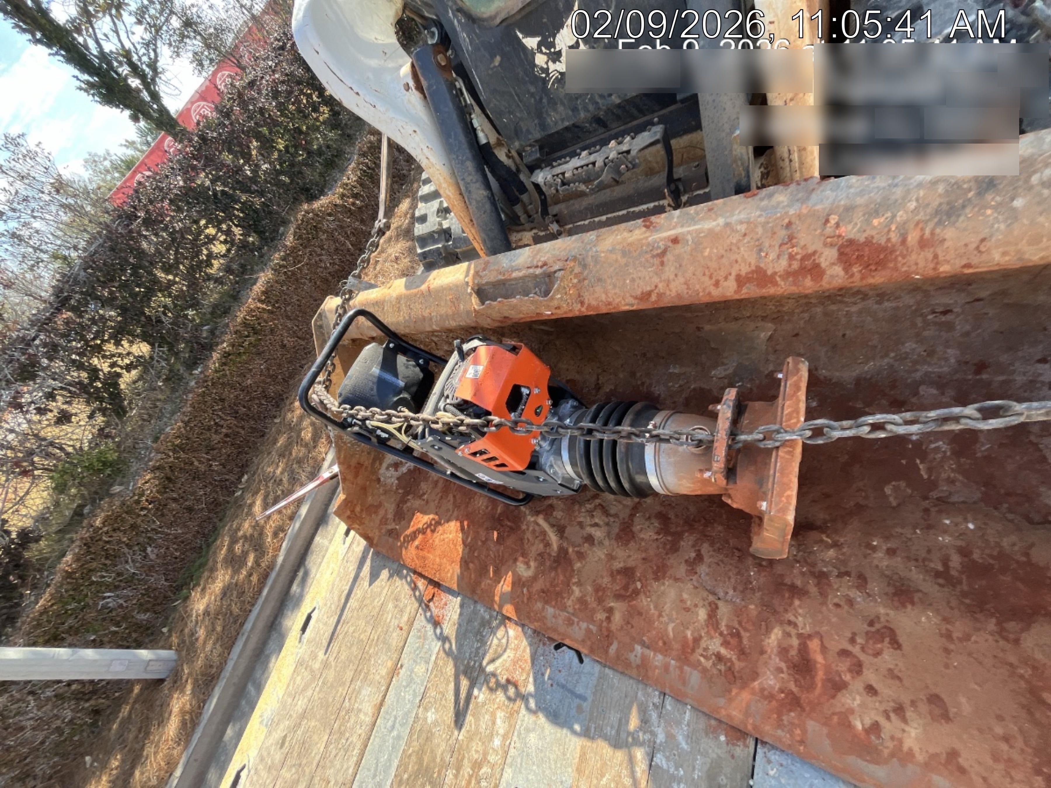 2024 HUSQVARNA LT6005