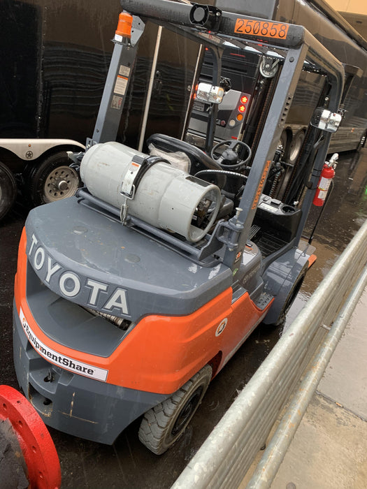 2022 TOYOTA 50-8FGU25