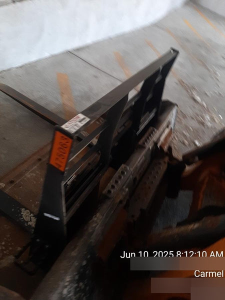 2024 ARROW MATERIAL HANDLING 48" Pallet Forks - Arrow