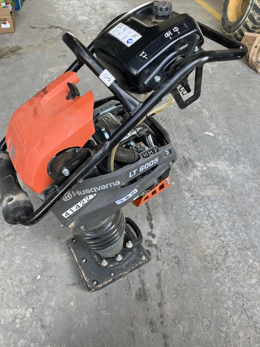 2024 HUSQVARNA LT6005