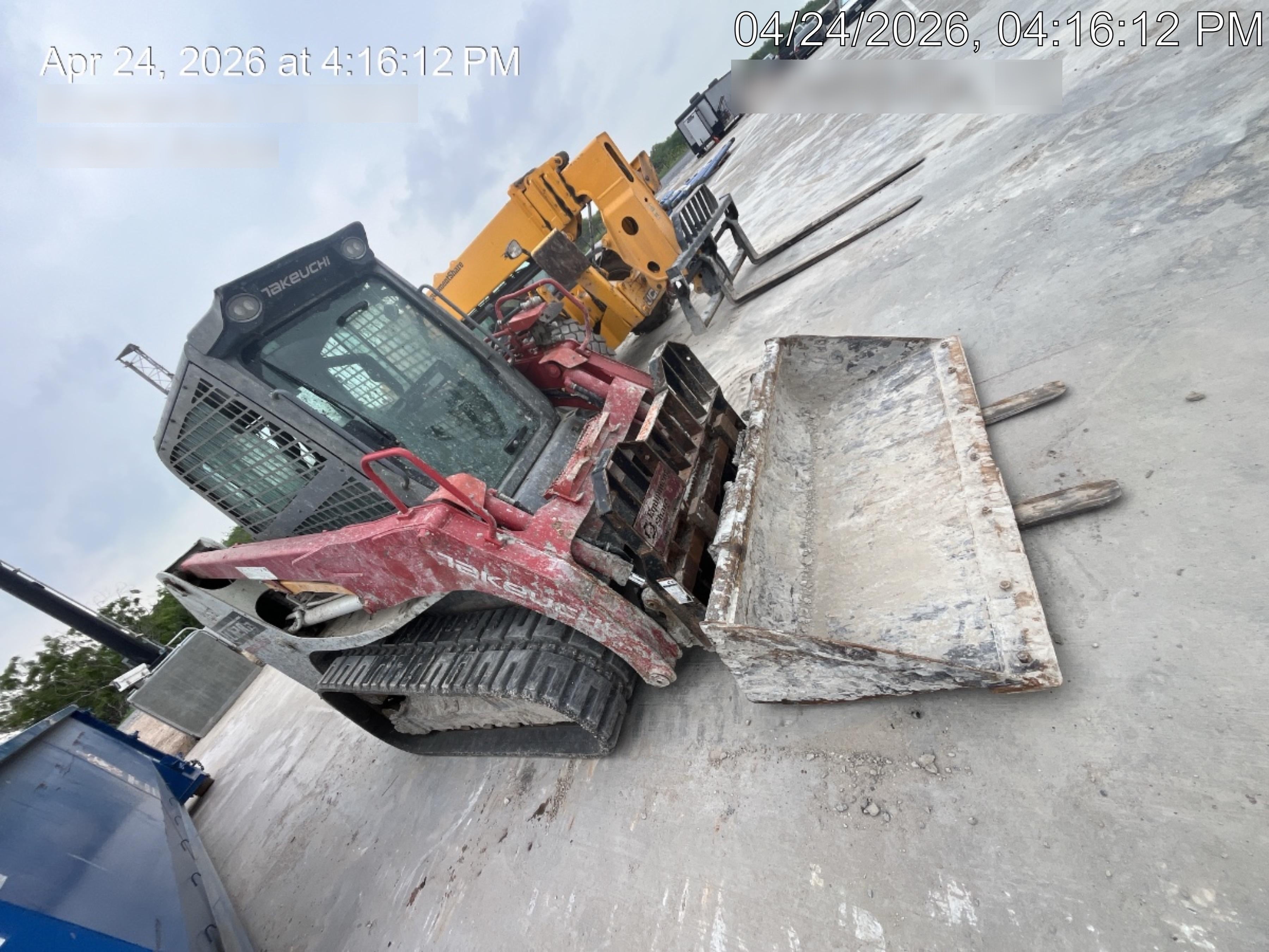 2020 Takeuchi TL12R2-CR Cab/Heat/Air, Hydraulic QC