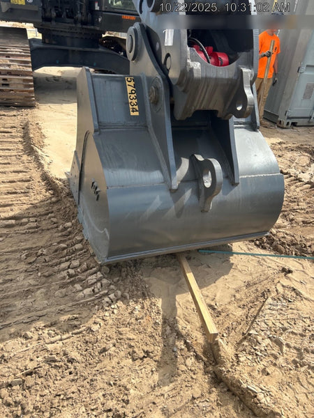 2025 CASE 48" Bucket 56-65K - Case
