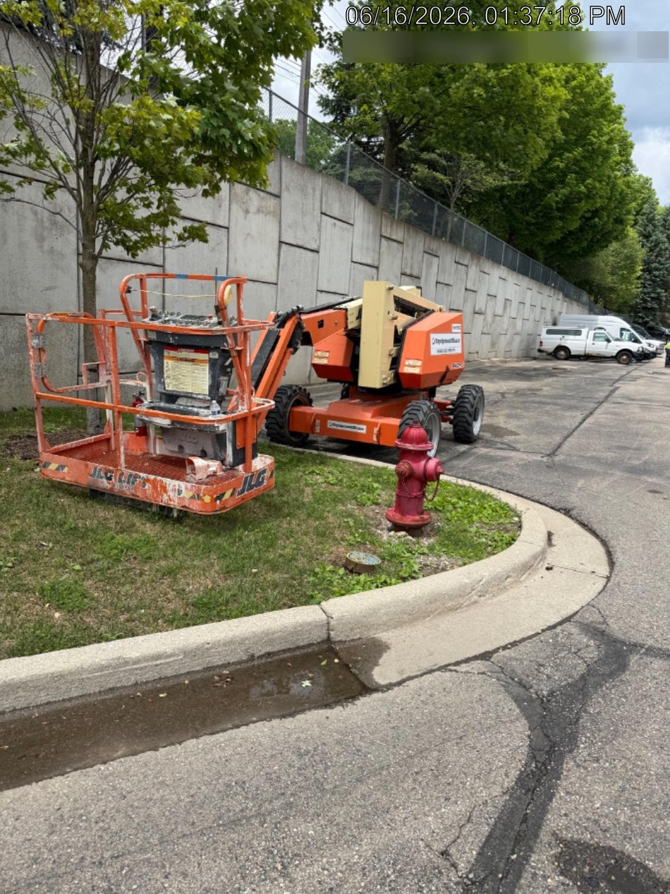 2021 JLG 340AJ