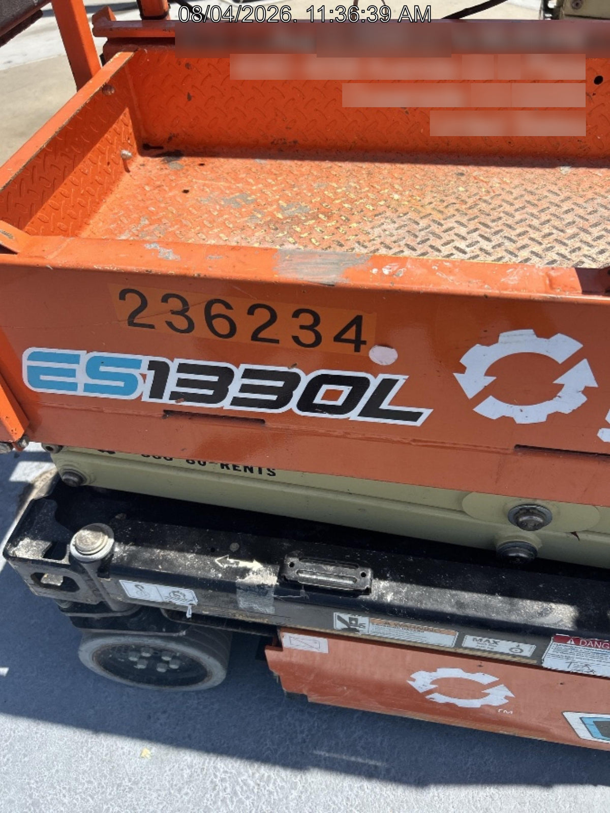 2022 JLG ES1330L