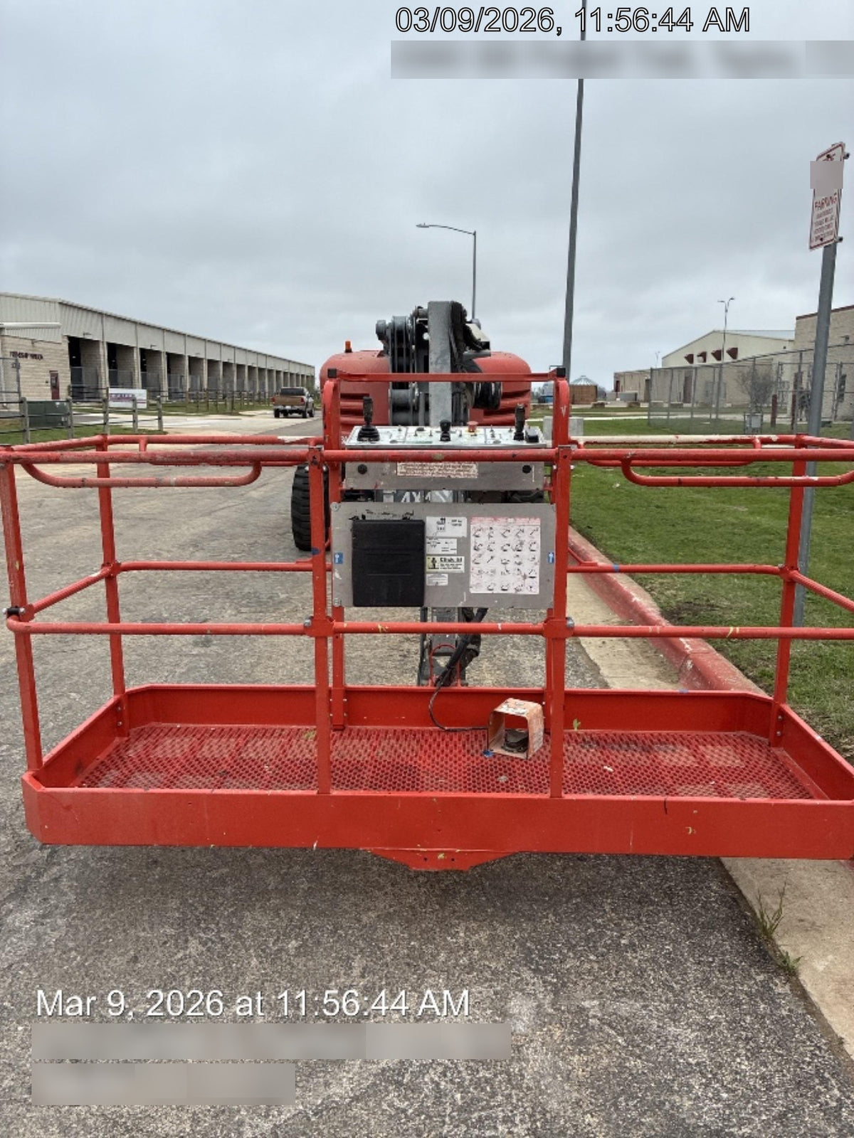 2017 SKYJACK SJ63 AJ