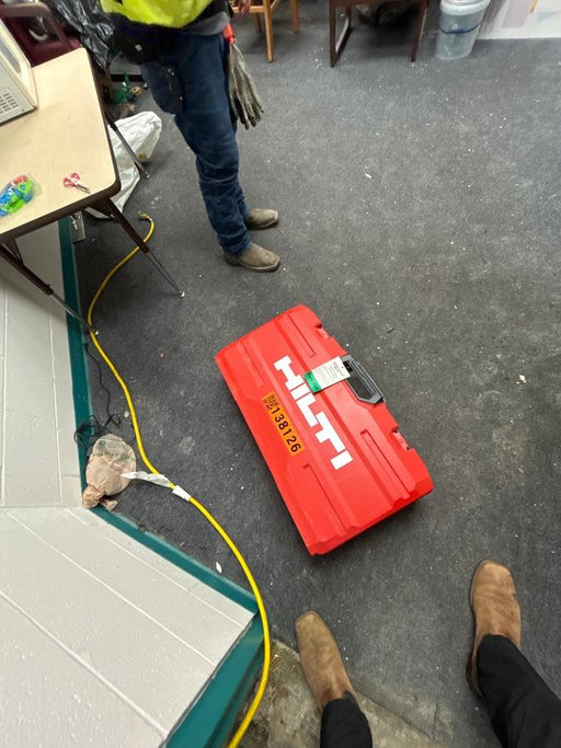 2021 HILTI TE 1000-AVR