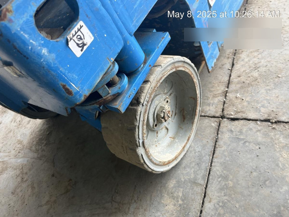 2019 Genie GS-1930 Fixed Rails with Chain Entry