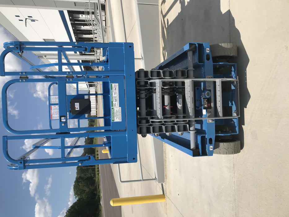 2020 Genie GS-3246 Standard, Folding full height swing gate