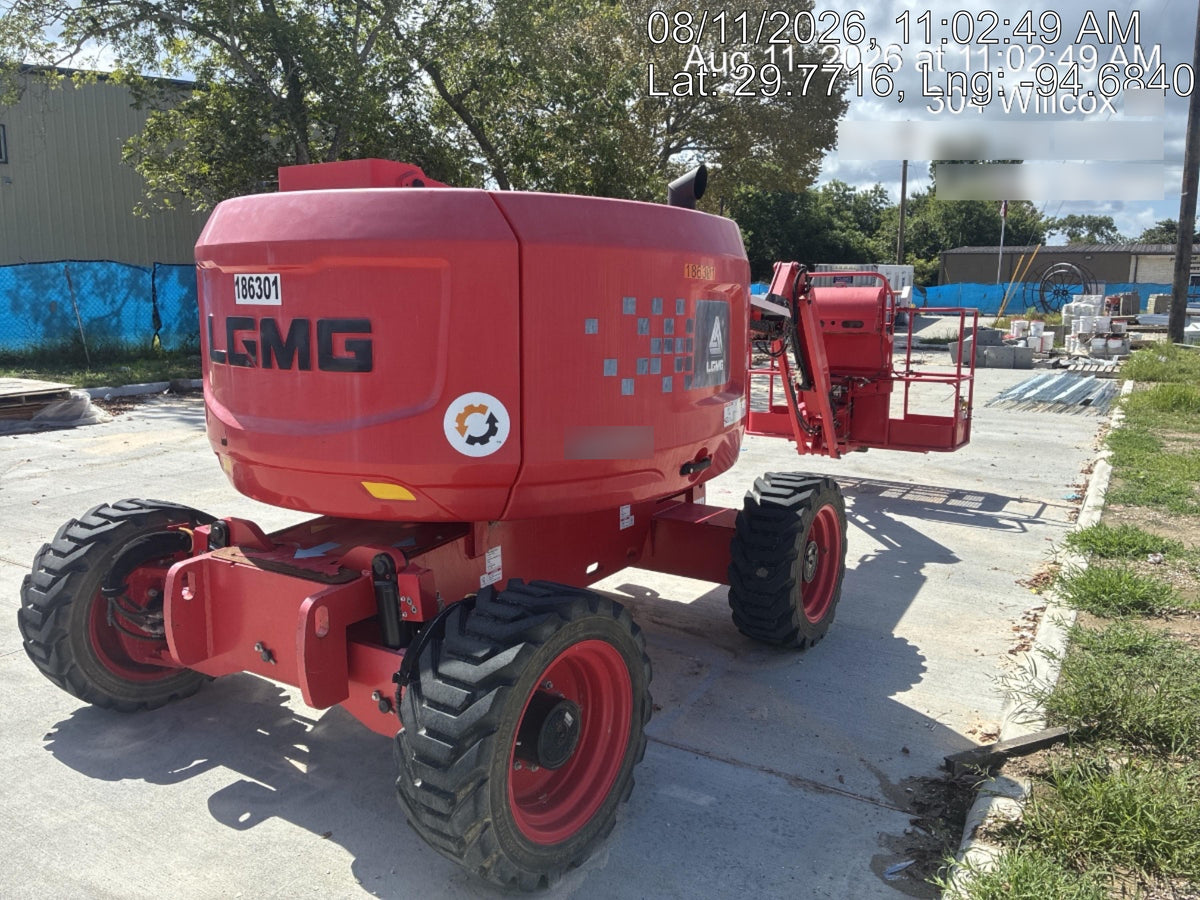2023 JLG 860SJ