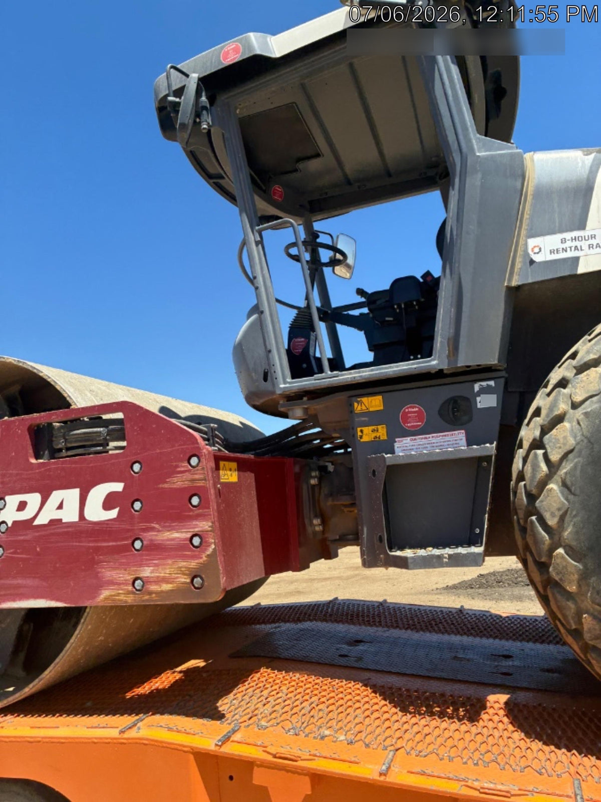 2023 DYNAPAC CA2500D