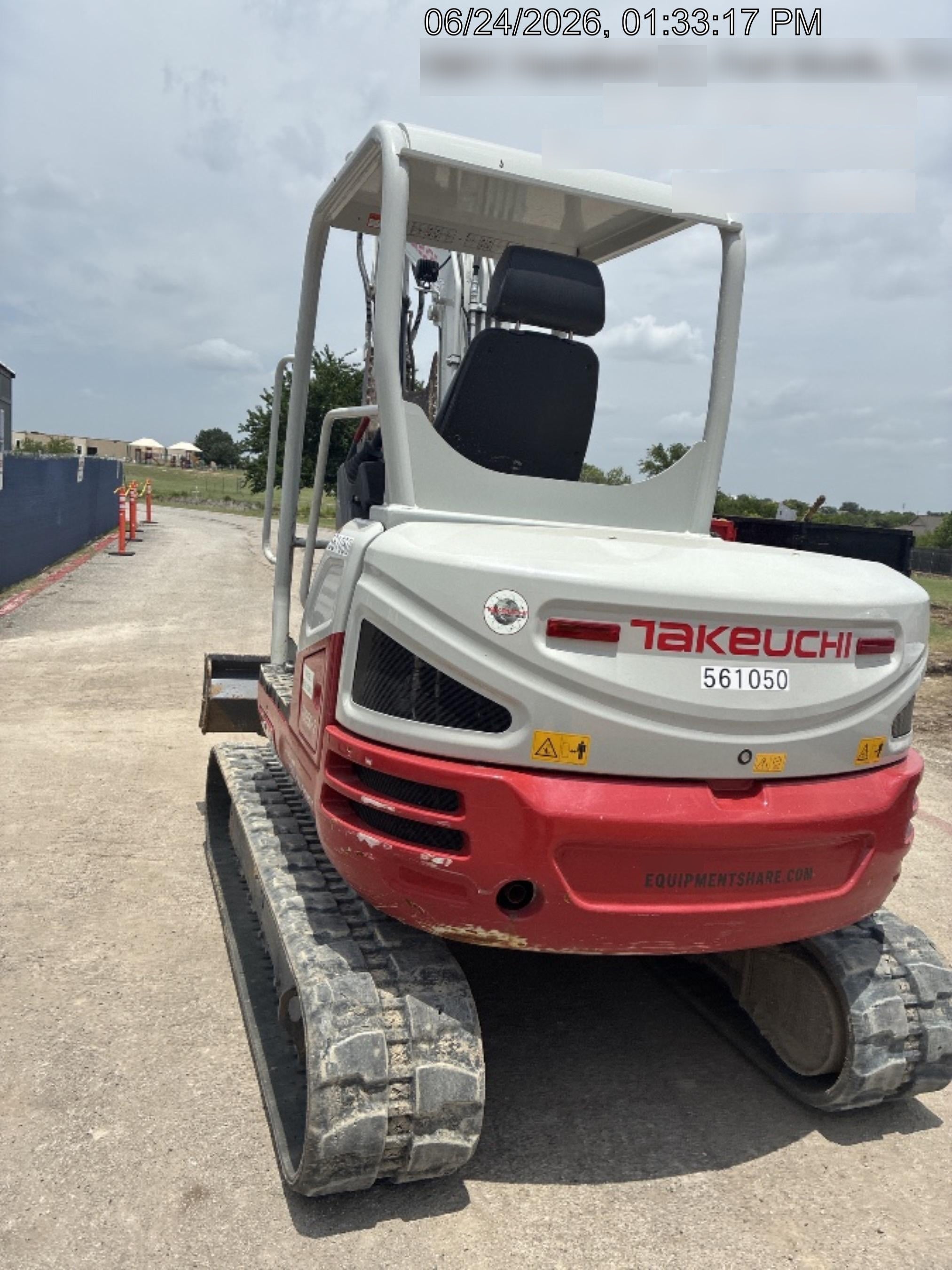 2025 TAKEUCHI TB250-2R