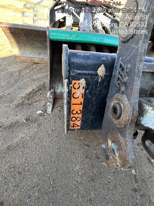 2025 TAKEUCHI 24" Bucket Takeuchi