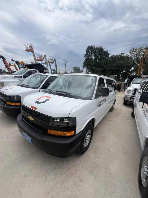2025 CHEVROLET Express Van - Rental