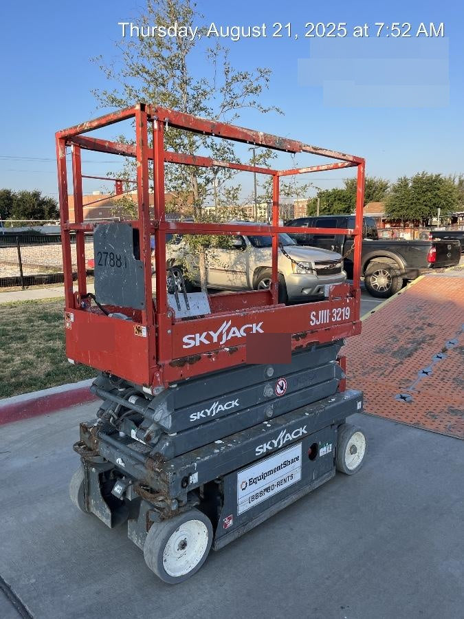 2019 Skyjack SJIII-3219 Standard Options