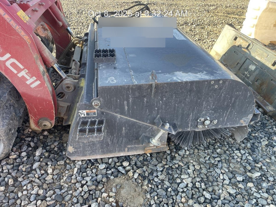 2021 PALADIN Sweepster SB72