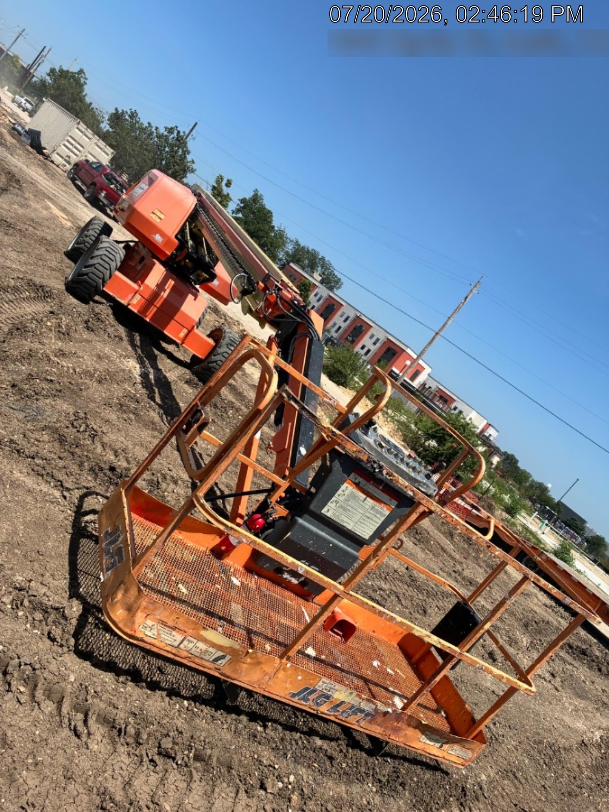 2019 JLG 660SJ