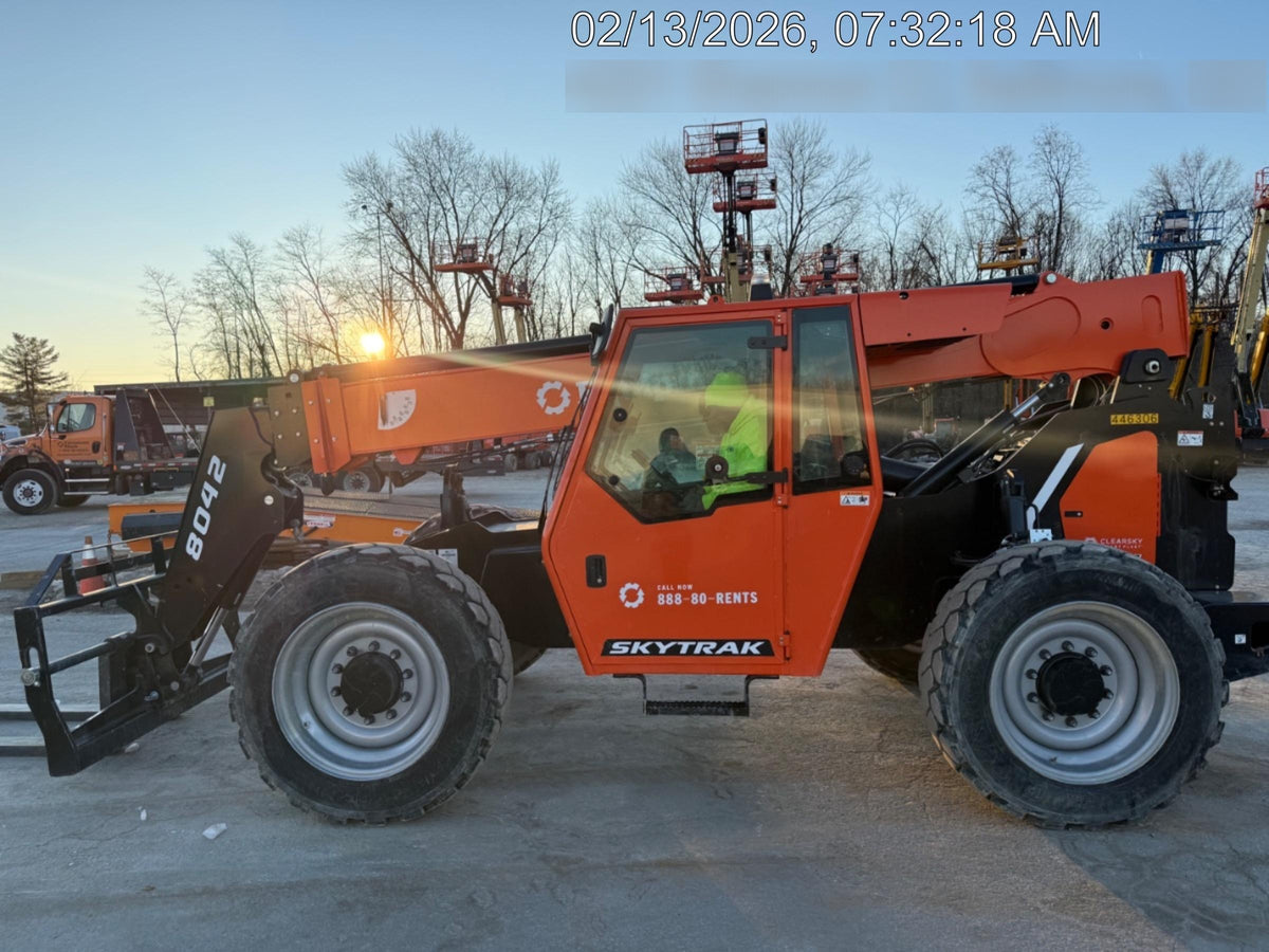 2024 SKYTRAK 8042