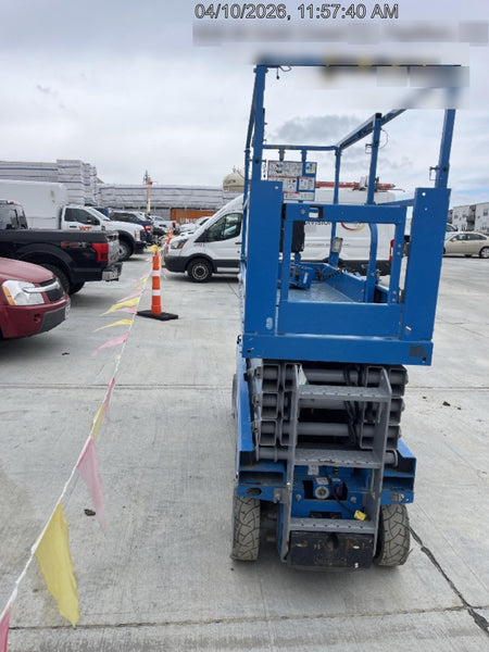 2023 GENIE GS-2632