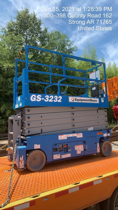 2020 Genie GS-3232 Standard, Folding half height swing gate