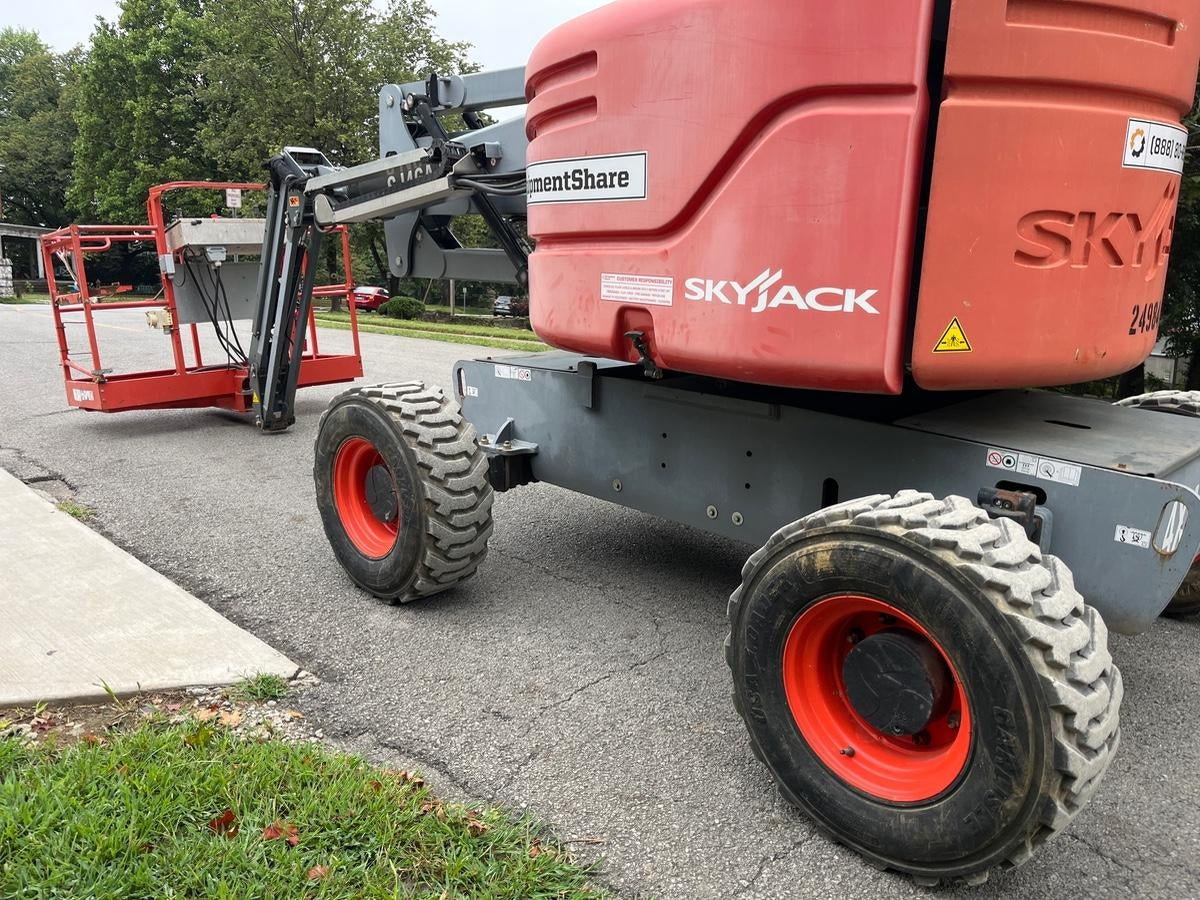 2019 SKYJACK SJ46 AJ