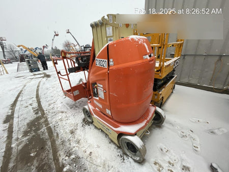 2022 JLG 26E