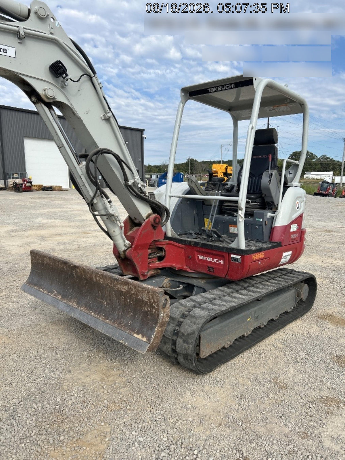 2022 TAKEUCHI TB250-2R