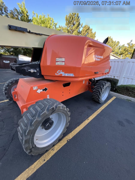 2023 JLG 660SJ