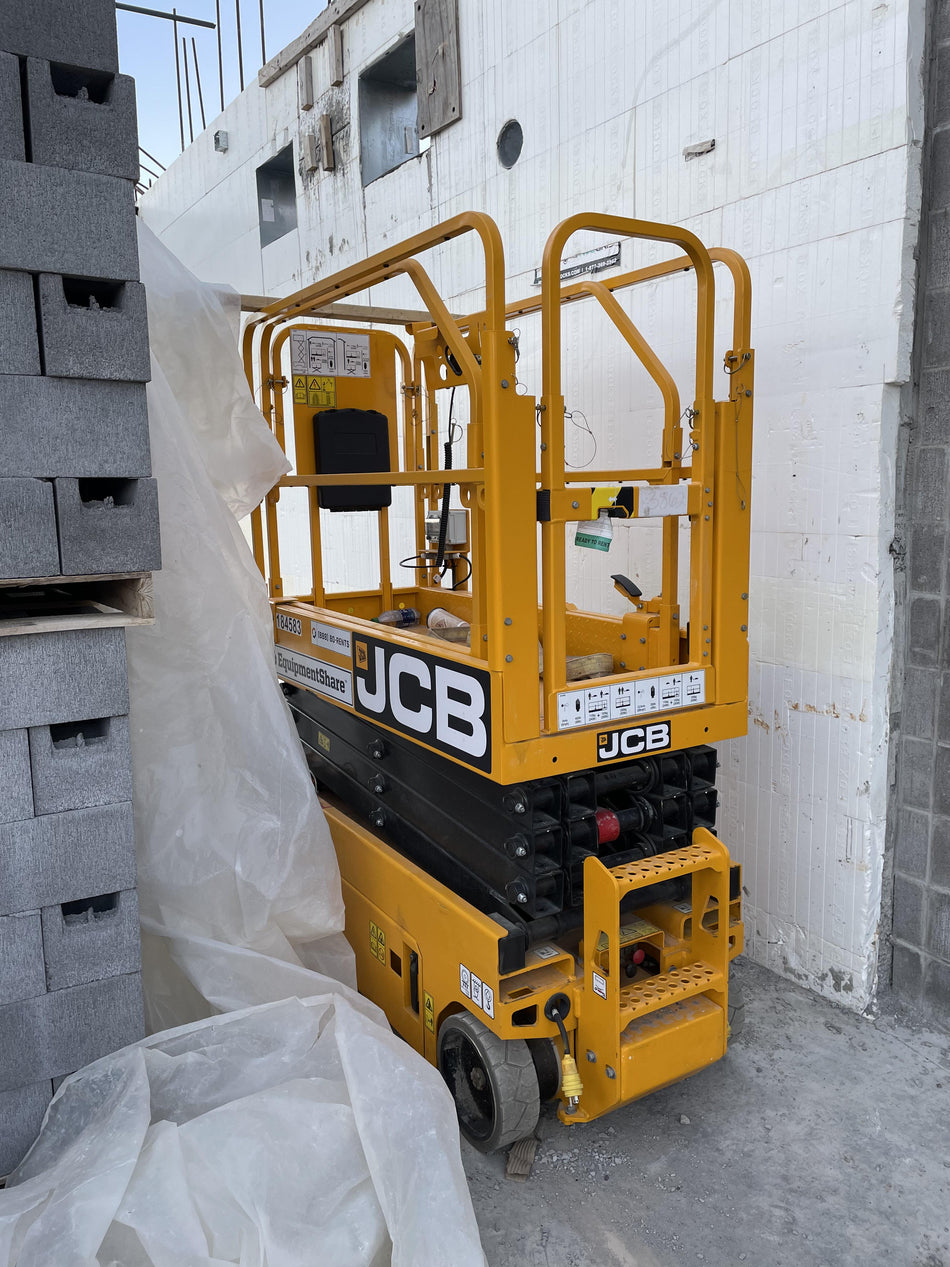 2021 JCB S1930E