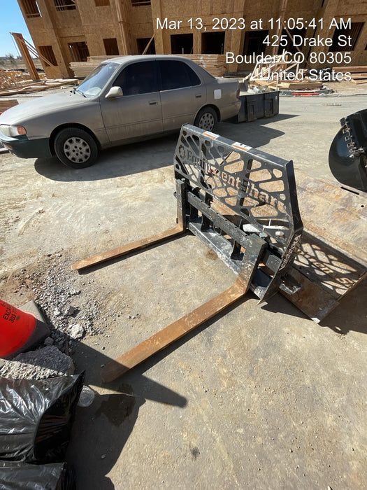 2022 PALADIN 48" Pallet Forks - Paladin