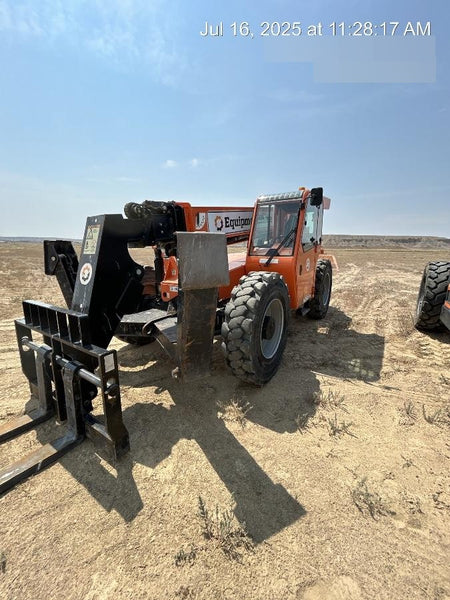 2020 Skytrak 10054 Cab/Heat/Air, Solid Tires, Work Lights, Beacon, Aux Hydraulics, Back up Alarm, Lifting Eye, ES Decals