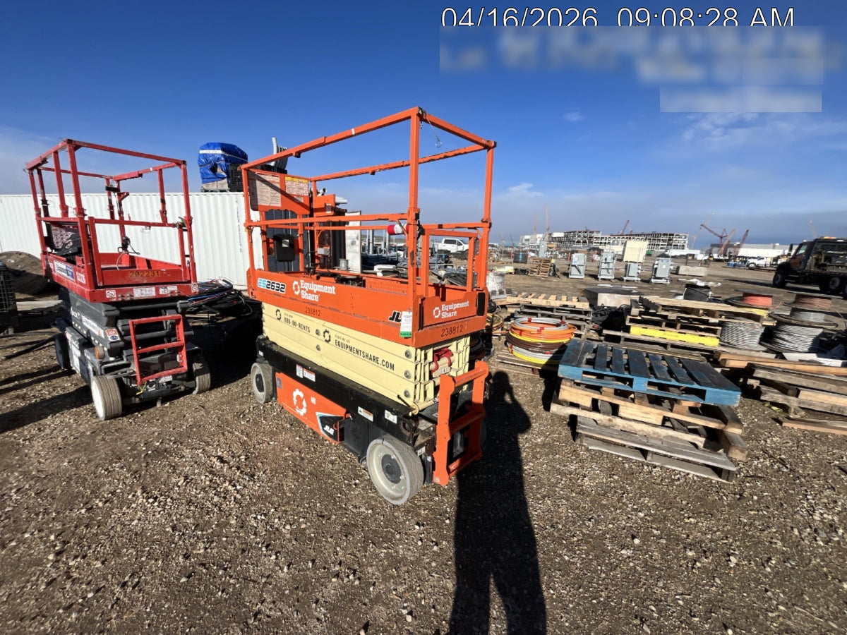 2022 JLG ES2632