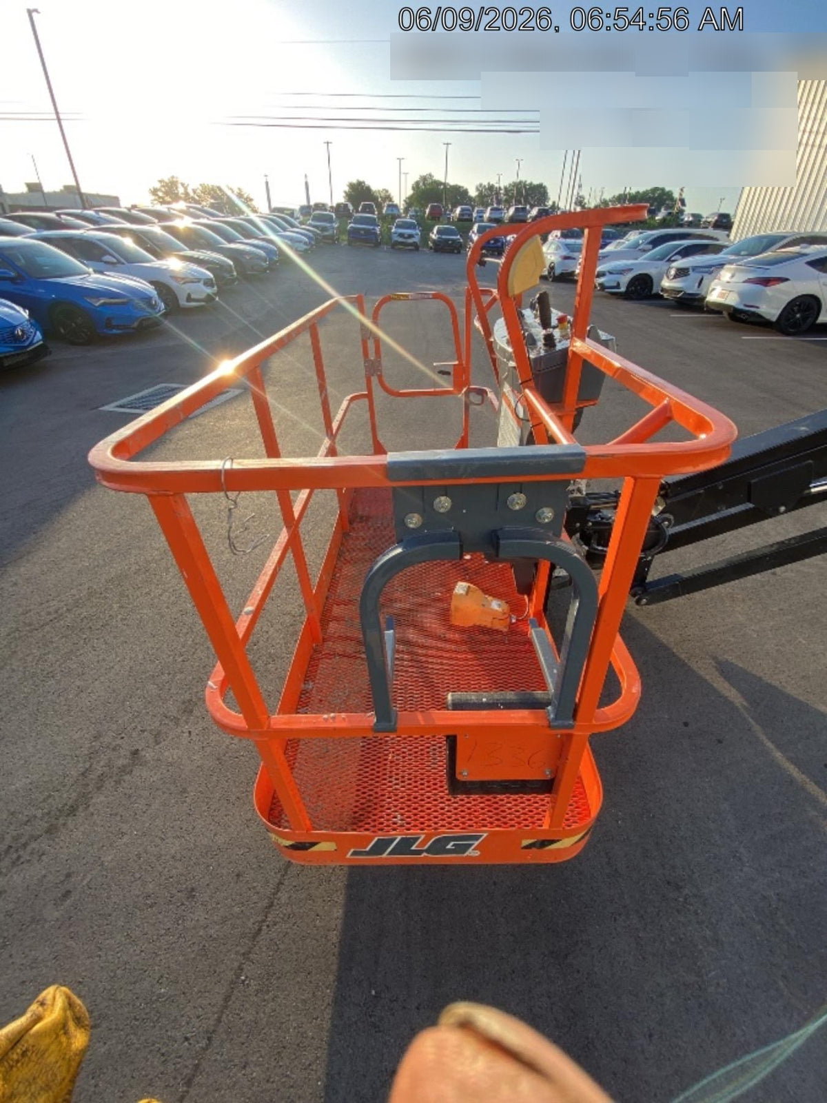 2025 JLG 660SJ