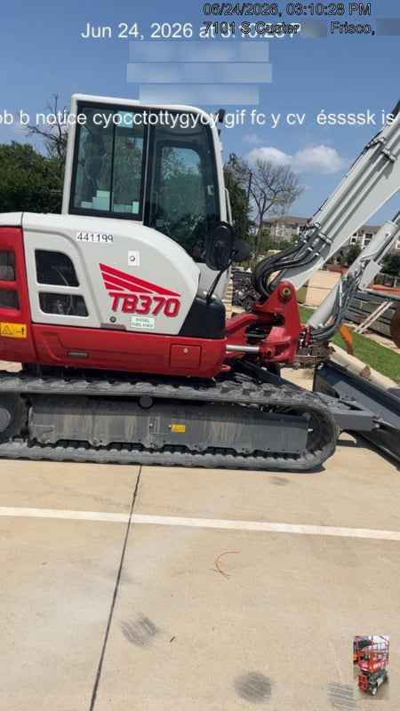 2024 TAKEUCHI TB370CR