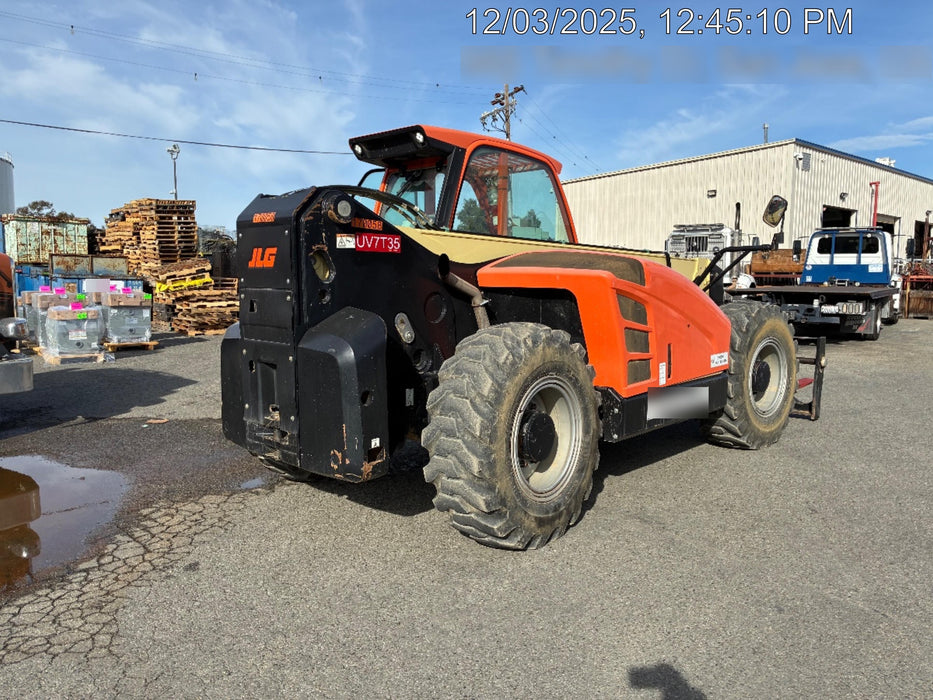 2021 JLG 1732