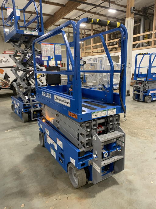 2020 Genie GS-1930 Fixed rails with chain entry gate - Pre A92.20, 800W Inverter