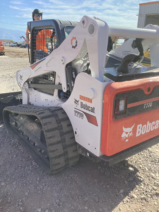2022 BOBCAT T770