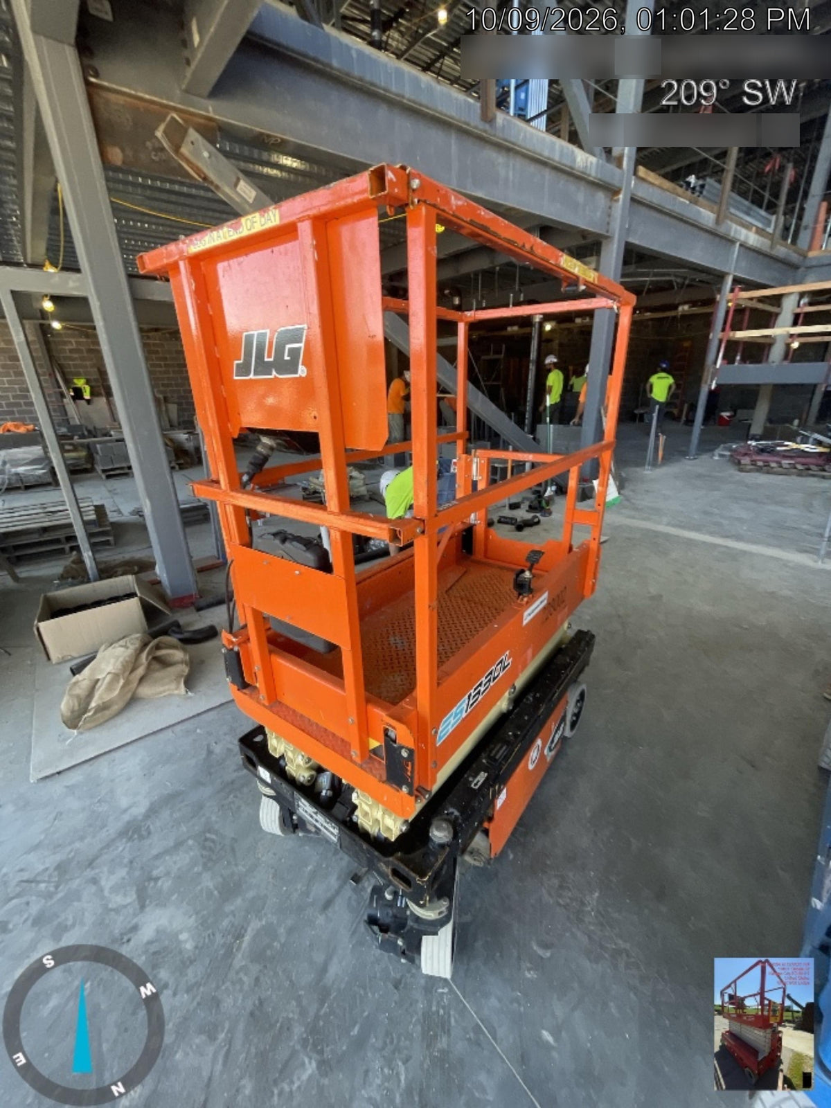 2022 JLG ES1330L