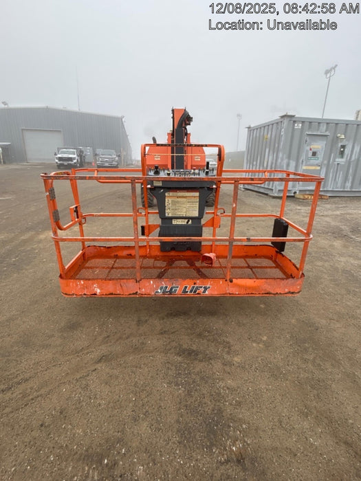 2020 JLG 800AJ
