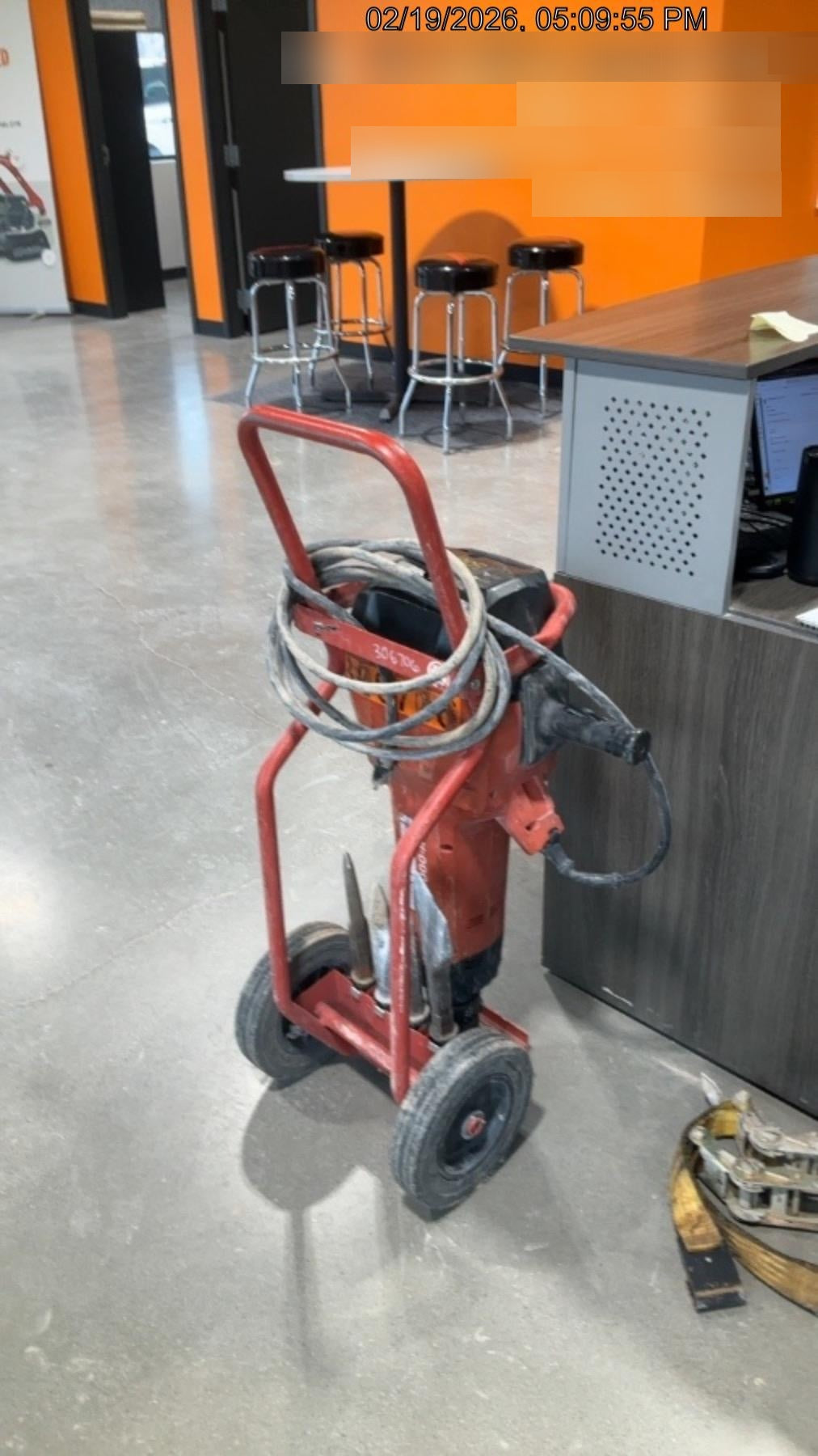 2023 HILTI TE 3000-AVR