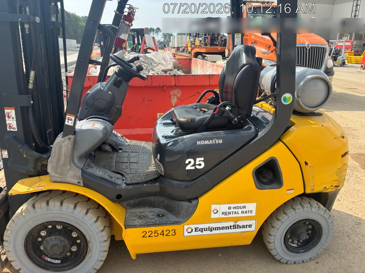 2022 KOMATSU FG25T-16