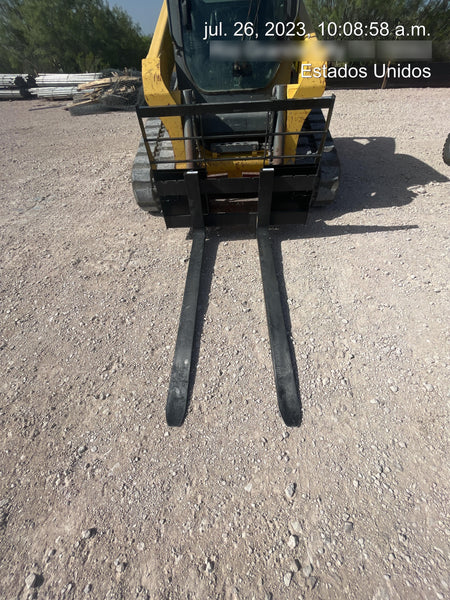 2023 ARROW MATERIAL HANDLING 24" Pallet Fork Frame