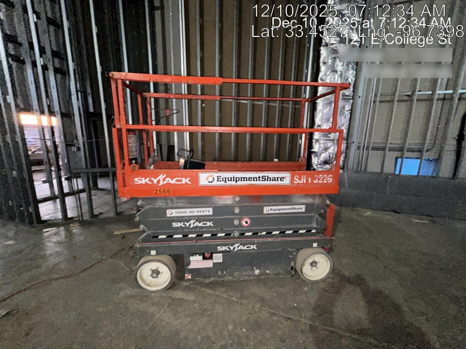 2016 SKYJACK SJIII-3226