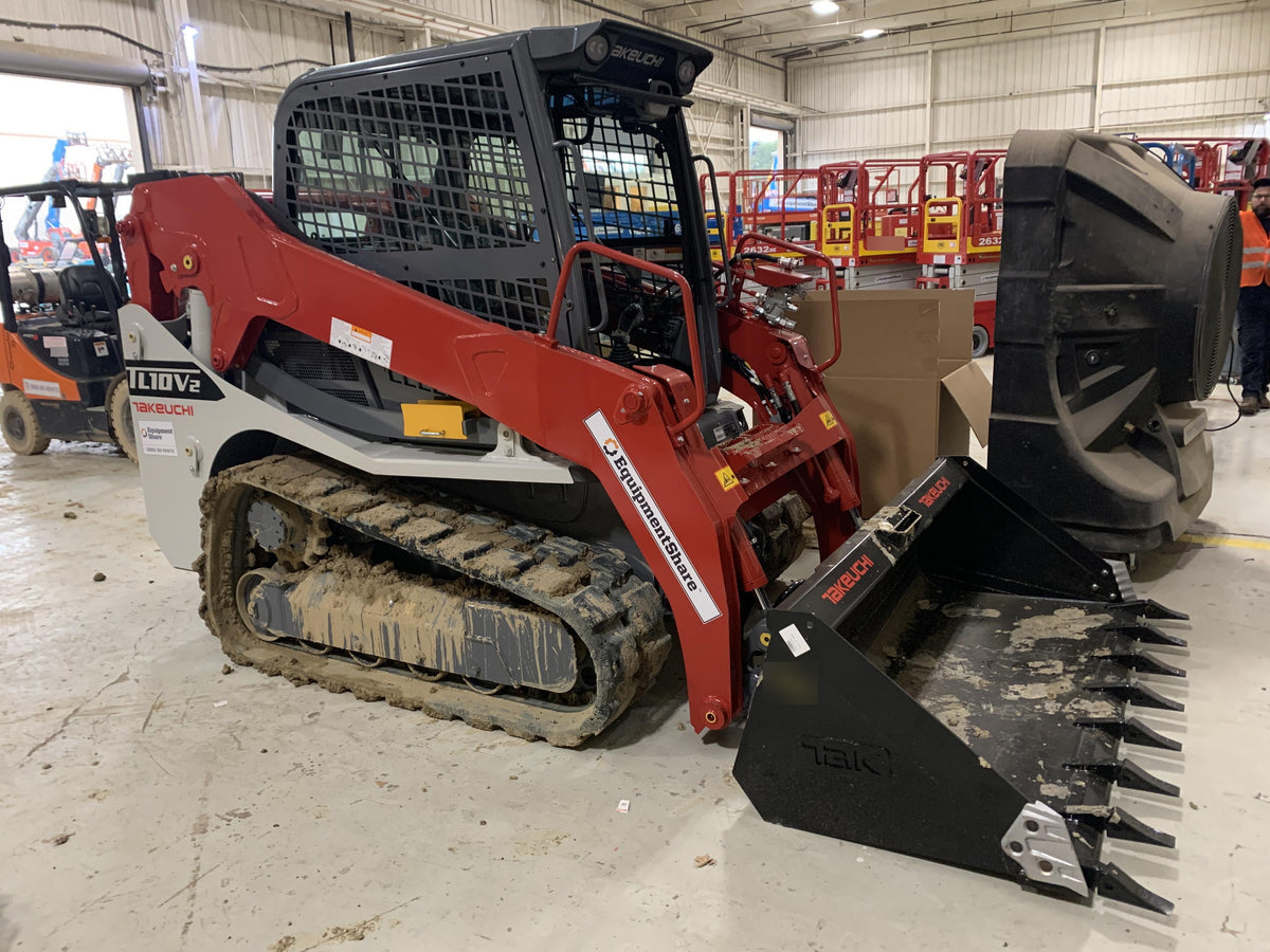 2021 TAKEUCHI TL10V2-CR