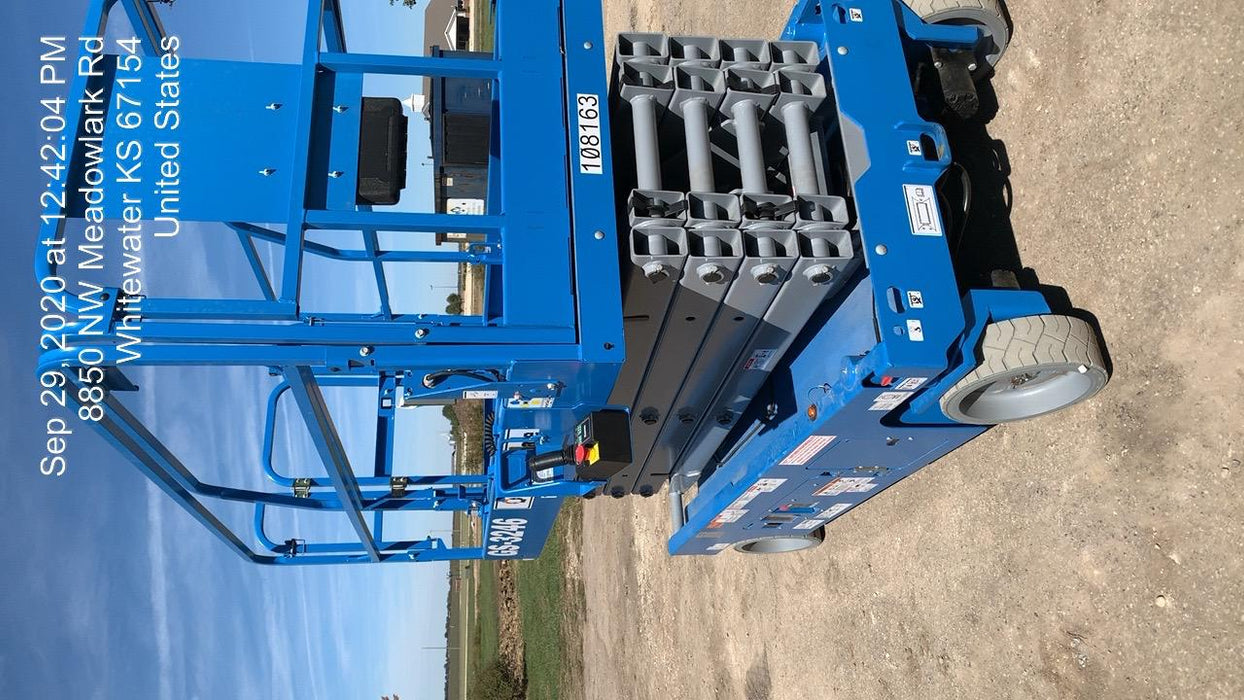 2020 Genie GS-3246 Standard, Folding full height swing gate