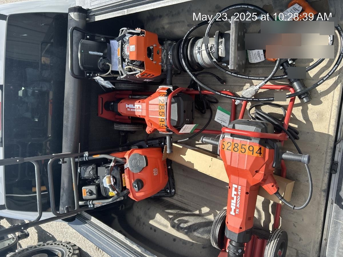 2024 MICHIGAN PNEUMATIC ES-CH3R-TRACKER