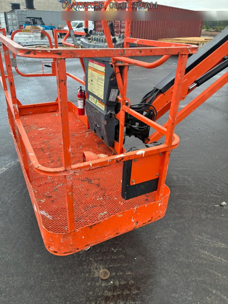 2022 JLG 660SJ