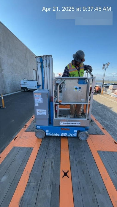 2020 GENIE GR-20